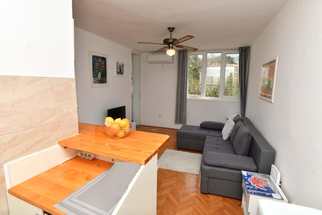 Demass Apartment - Cozy, Free Parking And Wifi 두브로브니크 외부 사진