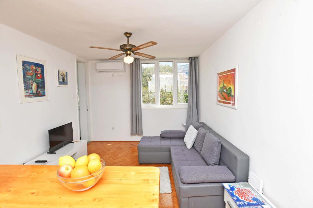 Demass Apartment - Cozy, Free Parking And Wifi 두브로브니크 외부 사진