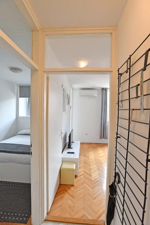Demass Apartment - Cozy, Free Parking And Wifi 두브로브니크 외부 사진